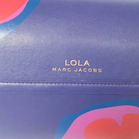 LOVELY MARC JACOBS LOLA Gift Box Storage Box Flip Top Magnetic Closure - Picture 3 of 9
